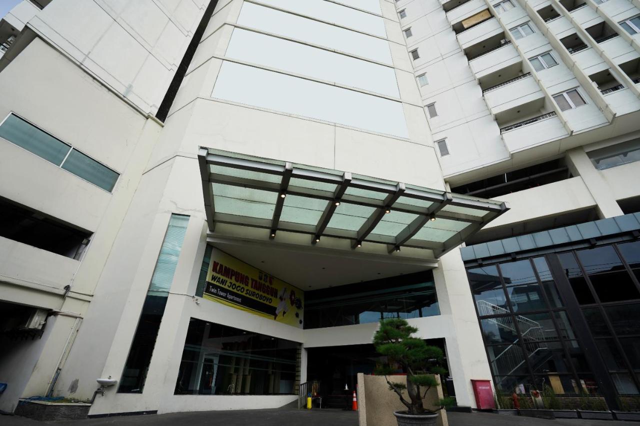 Hotel Collection O 29 Twin Tower Surabaya Exterior foto