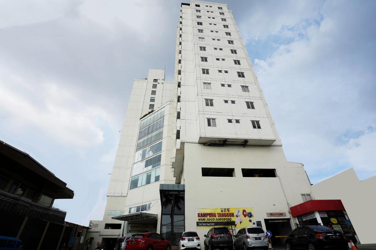 Hotel Collection O 29 Twin Tower Surabaya Exterior foto